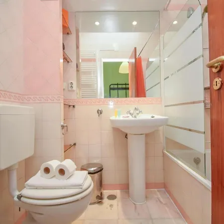 Cozy And Family Apartment Lisbona Esterno foto